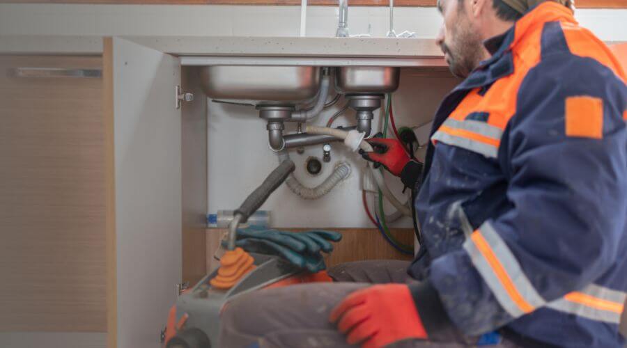 Commercial Slab Leak Plumbing in Burr Oak, MI